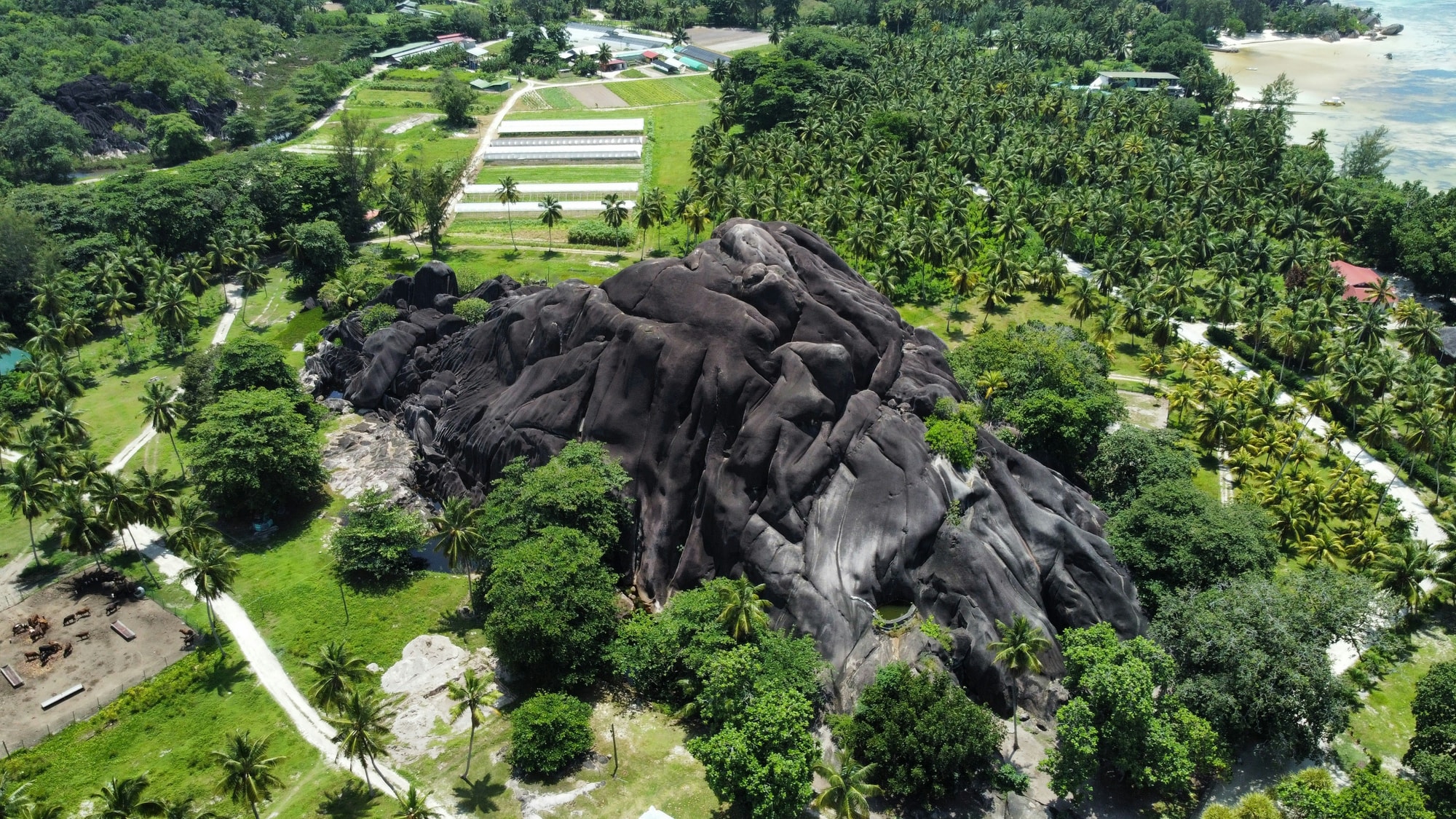 Anse L'Union, La Digue, Seychelles — the Giant Union Rock and granite boulders of L'Union Estate